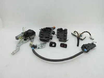 MERCEDES C CLASS W205 BOOT LOCK A2058200042 TAILGATE LOCK ELECTRIC SET