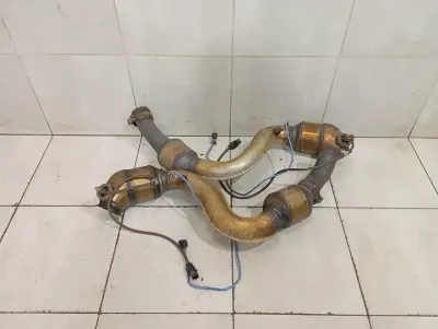 MERCEDES C63 AMG A2054900820 Catalytic Converter A2054904114 Catalytic Converter M177