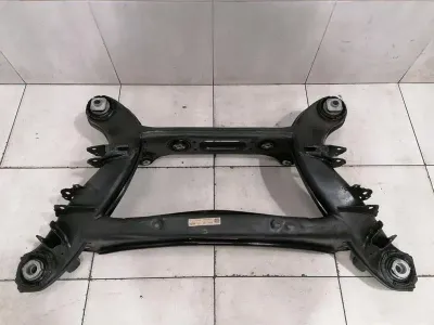 Mercedes C Class W205 C63 AMG Subframe Rear A2053503205 Axle Frame Rear Axle