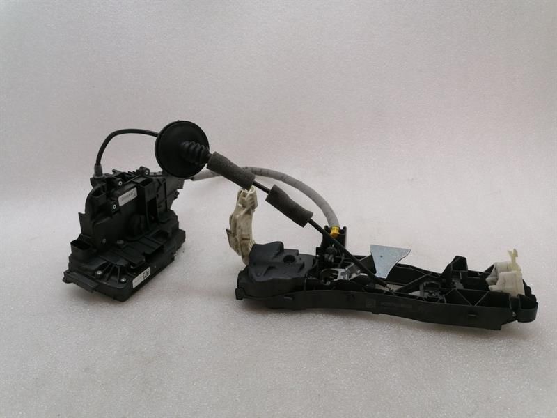 MERCEDES GT C190 GTS S COUPE Right Door Lock A1907204002 RHD RIGHT HAND DRIVE