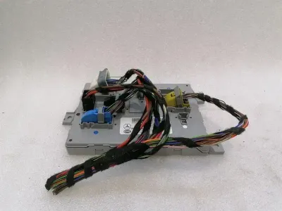 Mercedes C Class W205 BCM module A2229005914 comfort control unit
