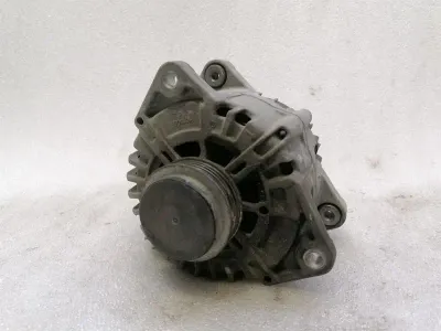 MERCEDES C Class W205 C63 S Alternator A0009061705 Alternator 200A