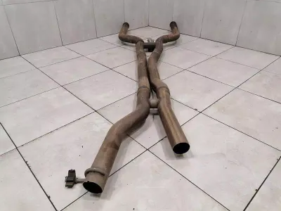 Mercedes E63 AMG W213 Central Exhaust Silencer A2134900220 Exhaust M177 V8 AMG