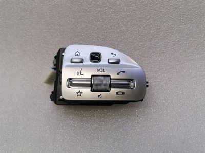 Mercedes E Class W213 Steering Wheel Switch A0999050009 Steering Wheel Switch Re