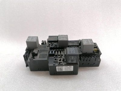 Mercedes CL W217 Fuse Box A2139062202 Fuse Box