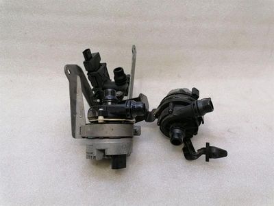 Mercedes CL W217 Additional Cooling Pump A0005002686 Coolant Pump Pump