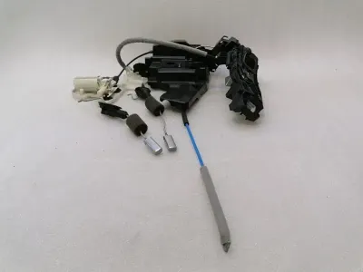 MERCEDES CL W217 RIGHT DOOR LOCK A0997201201 RIGHT HAND DRIVE RHD SOFT CLOSE