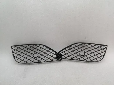 Bentley Continental GT V8S Front Bumper Moulding 3W3807647 Bumper Strip