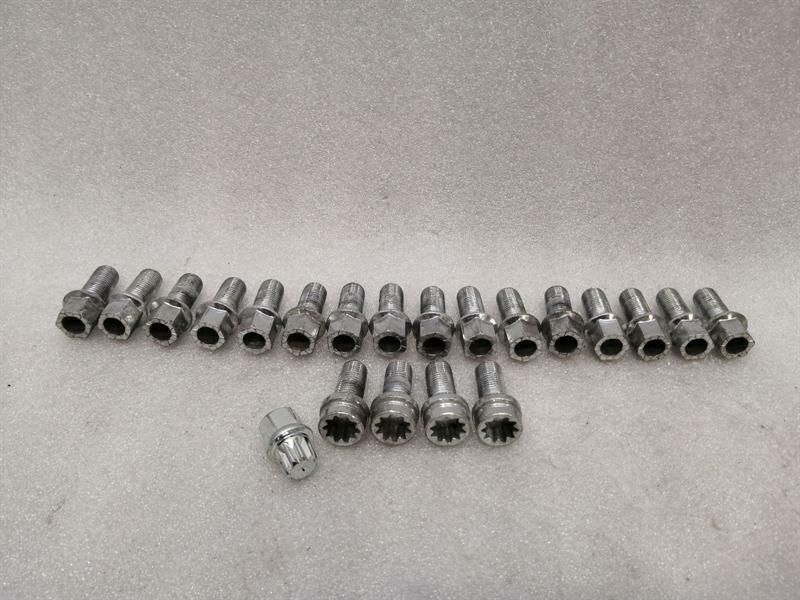Bentley Continental GT V8S Wheel Bolt Set WHT001815 Wheel Lock Set