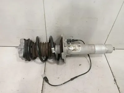 BMW 4 M4 G82 G22 RWD Shock Absorber Front 31 31 8091349 LH Front Shock Absorber