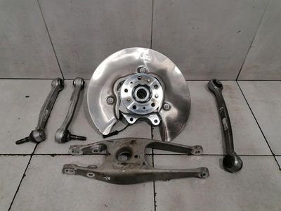 BMW M3 G81 G82 M4 LCI Left Rear Hub 33 30 8095657 Wheel Bearing Housing Rear Left