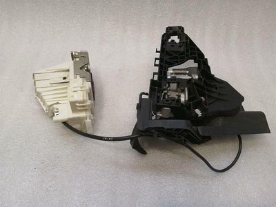 Mercedes R Class W251 Door Lock FRH A2517200835 Door Lock Front Right RHD
