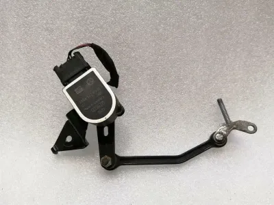 MERCEDES GLS 350D Front Right Level Sensor A0045429918 Level Sensor