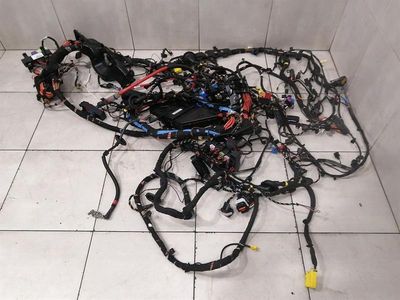 Porsche Cayman 718 GT4 Wiring Loom GT4 RHD MAIN Harness RHD RIGHT HANDLEBAR