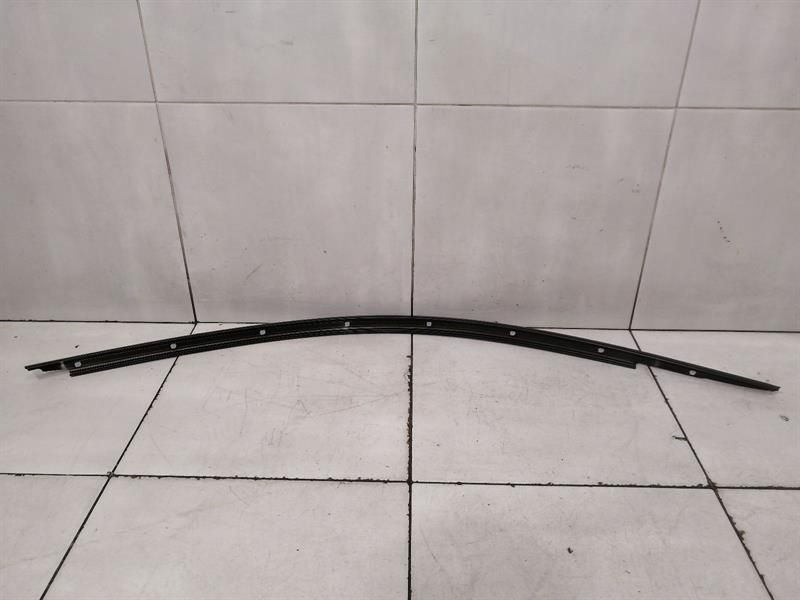 Porsche Cayman 718 GT4 Body Moulding 98153748209 Strip RIGHT RIGHT