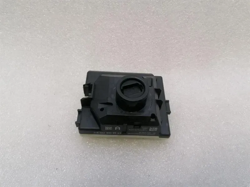 Mercedes C Class W205 Electronic Module A2229005513 Ignition Lock EZS Module