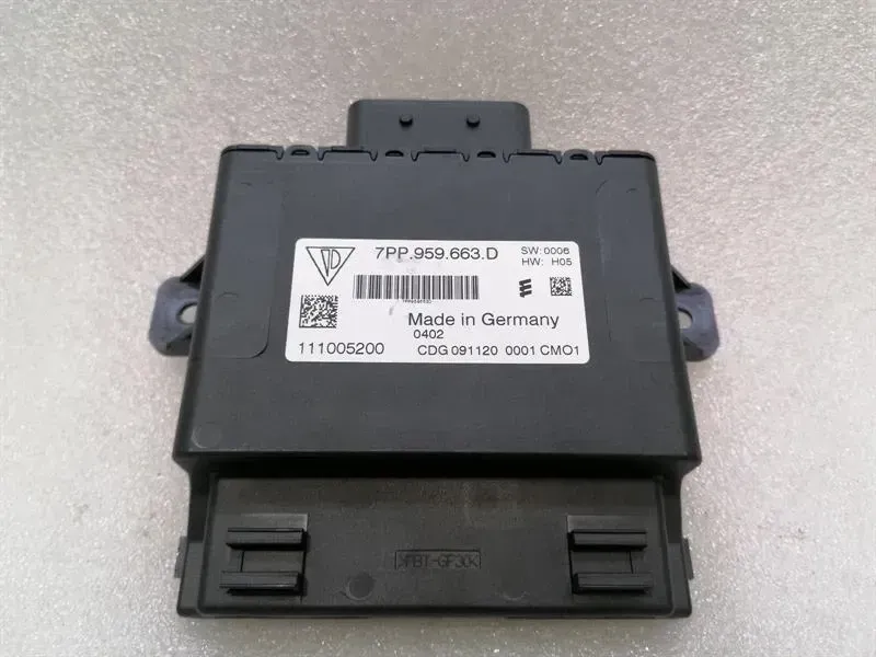 Porsche Cayman 718 GT4 Electronic Module 7PP959663D Voltage Stabilizer