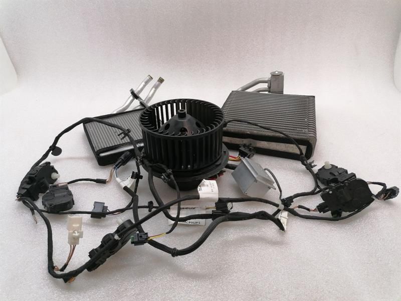 McLaren 720S Coupe Heater Blower 11A4153CP RHD SET Engine Heater Blower