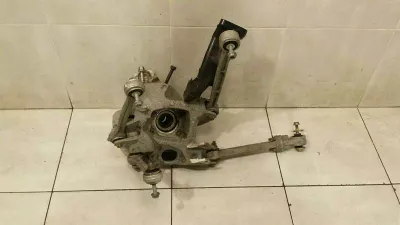 Porsche 911R 991 GT3 RS Right Rear Hub 99133161181 Wheel Bearing Housing Rear RE