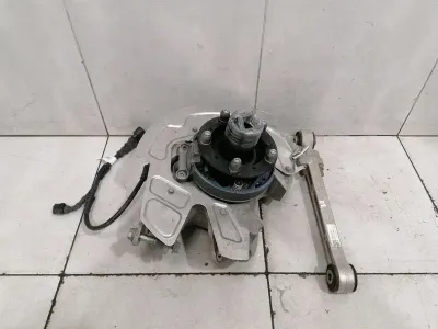 Porsche 911 992 Right Rear Hub 9GT505052A Wheel Bearing Housing Rear Right