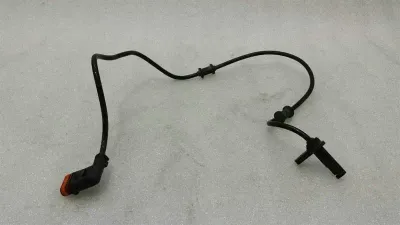 Mercedes CLS W218 A.B.S Sensor A2125402117 ABS Sensor