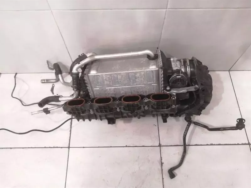 Mercedes CLS W218 Intercooler A2780900414 Intercooler