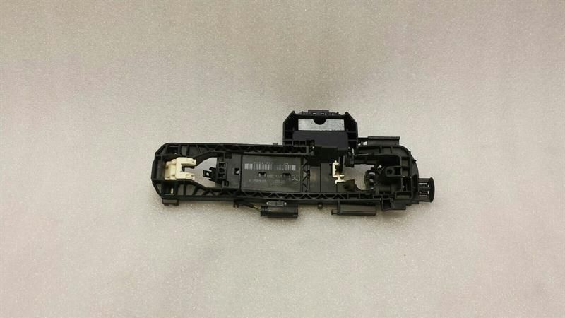 Mercedes CLS W218 door interior handle A2047602434 interior door handle rear right