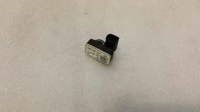 Mercedes CLS W218 Crash Sensor A0055421218 Impact Sensor