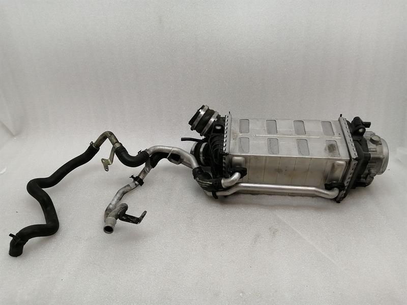 Mercedes CLS W218 Intercooler A2780900414 Intercooler V8