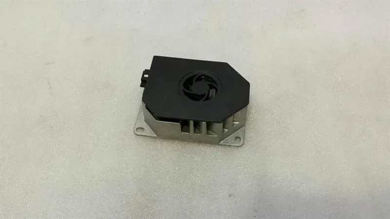 Mercedes CLS W218 Amplifier A2118705189 Amplifier Logic7 L7 HK