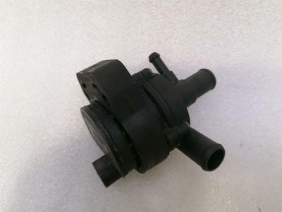 Mercedes CLS W218 additional cooling pump A2128350164 coolant pump pump