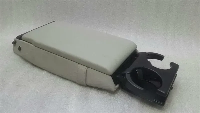 Mercedes CLS W218 rear seat armrest seat rear armrest