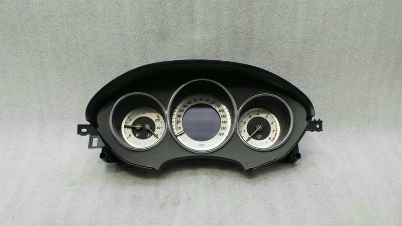 MERCEDES CLS W218 Instrument Cluster A2189005403 Speedometer MPH CLS500 M278 V8