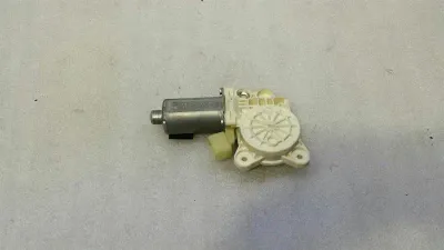 Mercedes CL W216 door window engine A2168200142 power window motor right