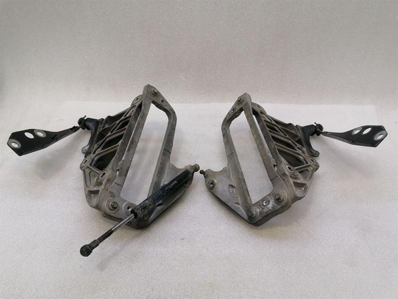 Aston Martin Vantage V8 Bonnet Hinge set 6G33-16801-AA hood hinge set