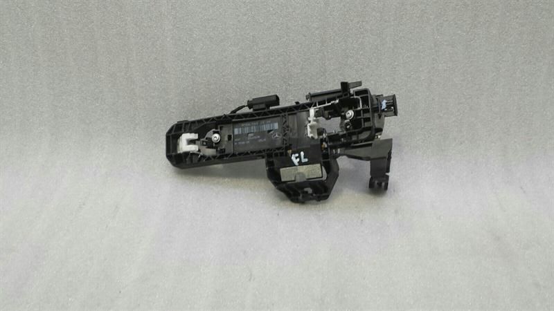 Mercedes GLS X166 front left handle carrier A2047602534 door handle carrier front LI