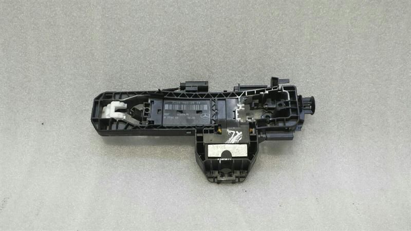 Mercedes GLS X166 rear left handle carrier A2047602534 door handle carrier rear LI