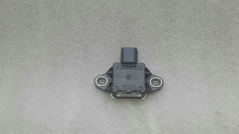 Mercedes S-Class W222 YAW RATE Sensor A0009059101 Rotation Rate Sensor.