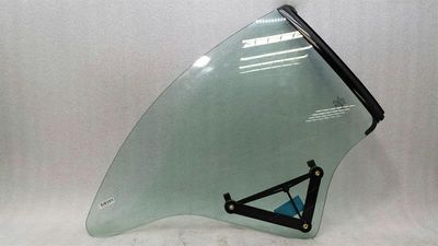 Mercedes E Class W238 RRH 1/4 Glass A2386704800 Door Glass 1/4 Rear Right