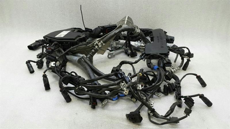 Mercedes E350 CDI W238 Engine Wiring Loom A6421506101 Engine Harness OM642 RHD