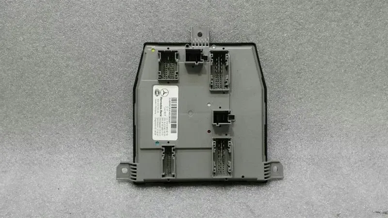 Mercedes E Class W238 Control Module ECU SAM A2139009219 Control Unit