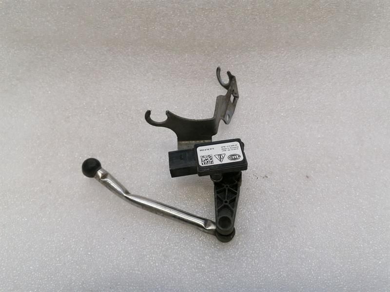 Porsche 911 992 Rear Left Level Sensor 992616571 Level Sensor Rear Left