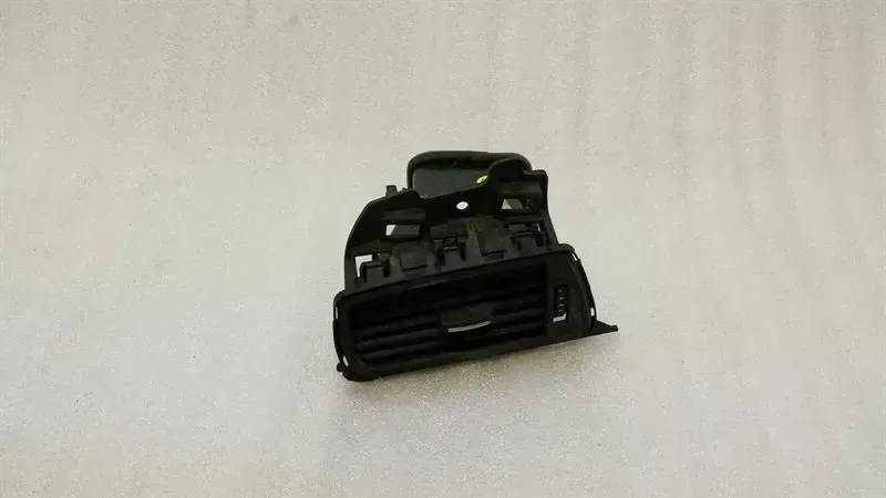 Audi A7 4G left air vent 4G1820901B ventilation nozzle ventilation grille left