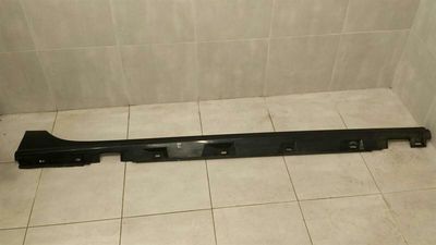 Audi A7 4G right side skirt 4G8853856F right side sill