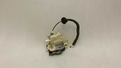 Audi A7 4G front left door lock 8J1837015D door lock front left