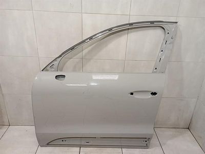 Porsche Macan 95B left front door 95B831021 door front left