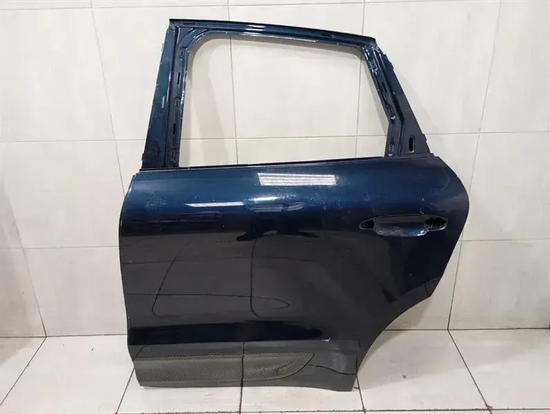 Porsche Macan 95B left rear door 95B833311A door rear left