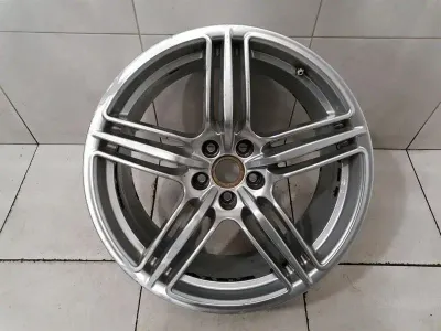 Porsche Macan 95B Alloy Wheel 95B601025BE Alloy Wheel 9JX19 ET21
