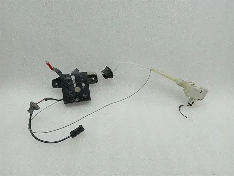 Porsche Boxster 987 Bonnet Lock 99751105300 Bonnet Lock