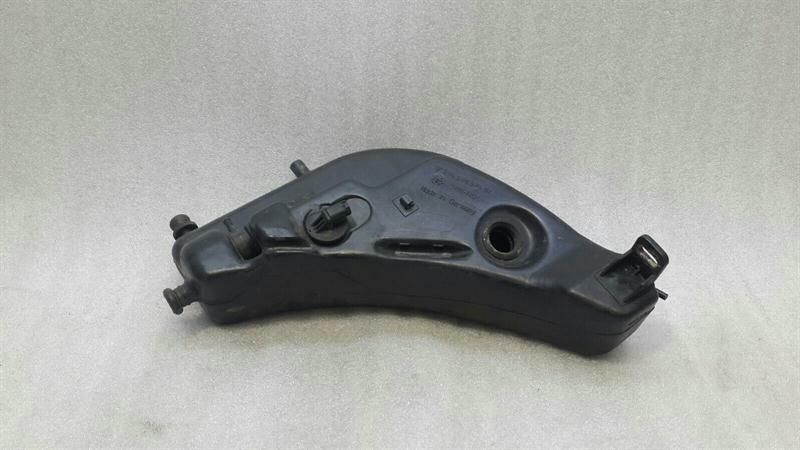 Porsche 911 996 washer fluid reservoir 99652857501 washer fluid tank